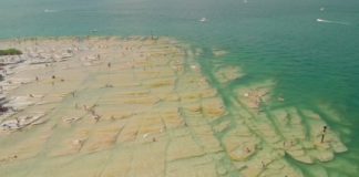 Best beaches in Sirmione Spiaggia Sirmione