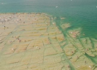 Best beaches in Sirmione Spiaggia Sirmione