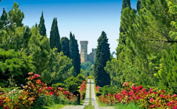 The main parks on Lake Garda Parco giardino Sigurtà